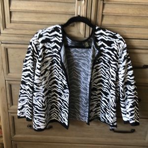 Dana Buchman open cardigan